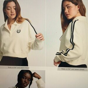 Cute and cozy cropped Fleece-EUC